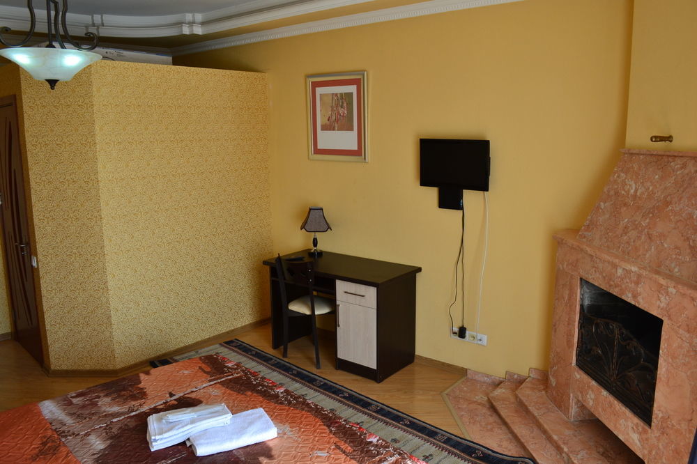 Your House In Tbilisi Exterior foto